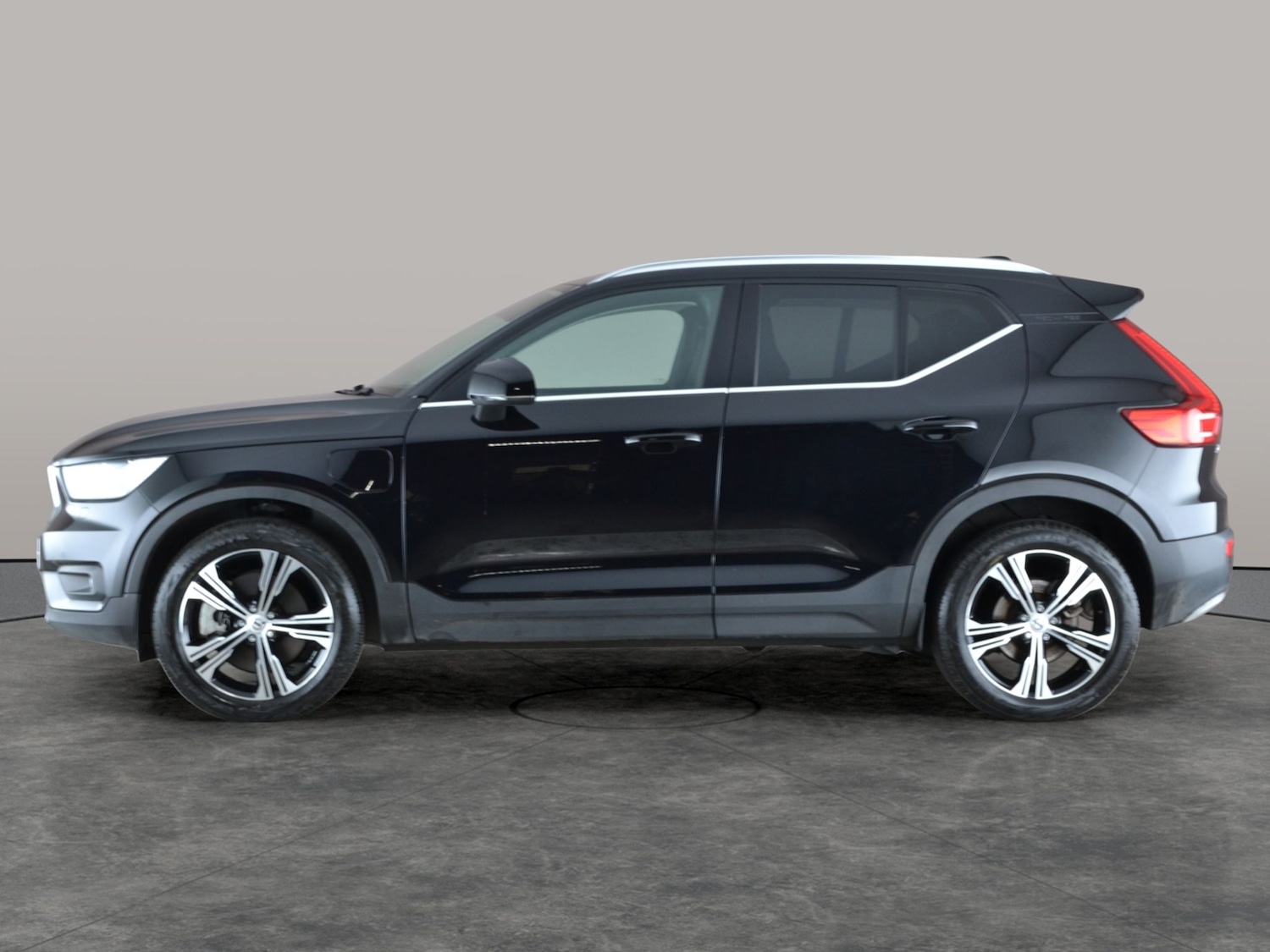 Used Volvo XC40 2022 for sale - 76935126: Photo 13