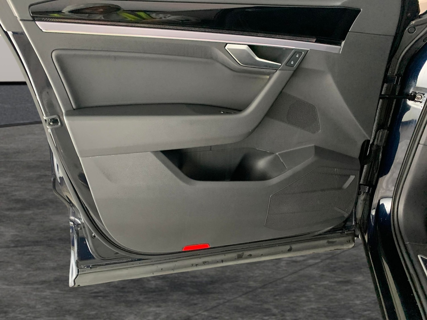 Used Mercedes-Benz EQC 2022 for sale - 76534259: Photo 36