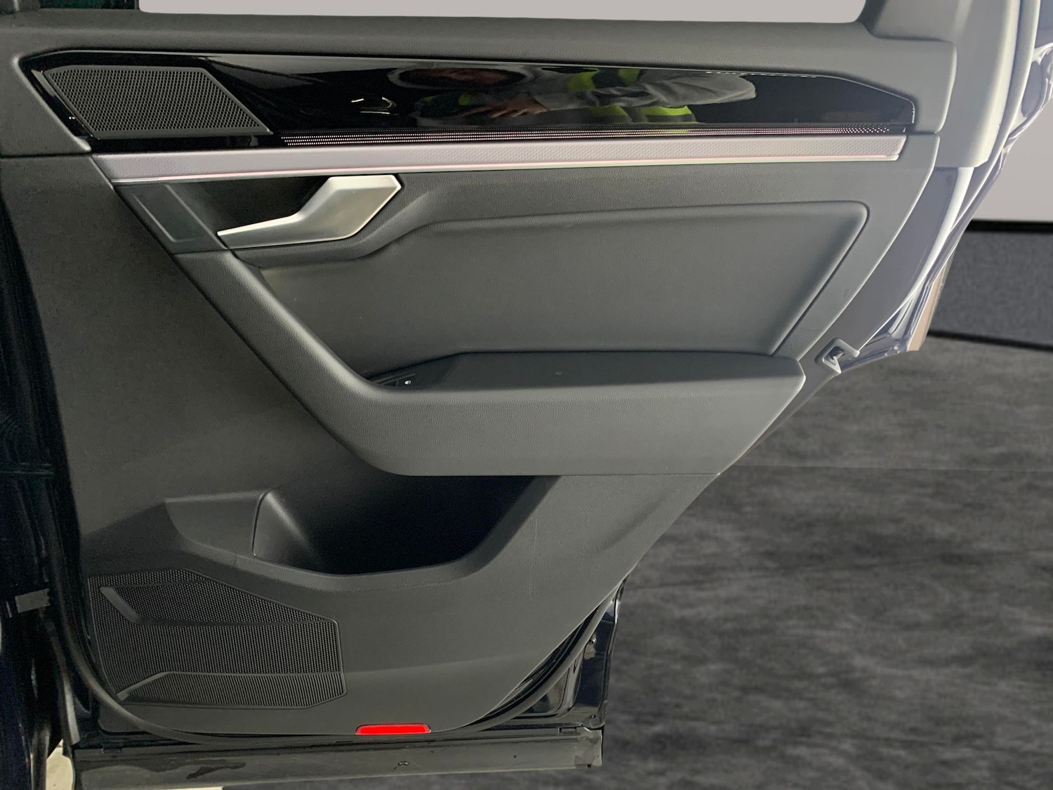 Used Mercedes-Benz EQC 2022 for sale - 76534259: Photo 39