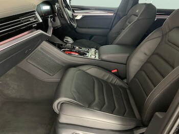 Used Mercedes-Benz EQC 2022 for sale - 76534259: Photo