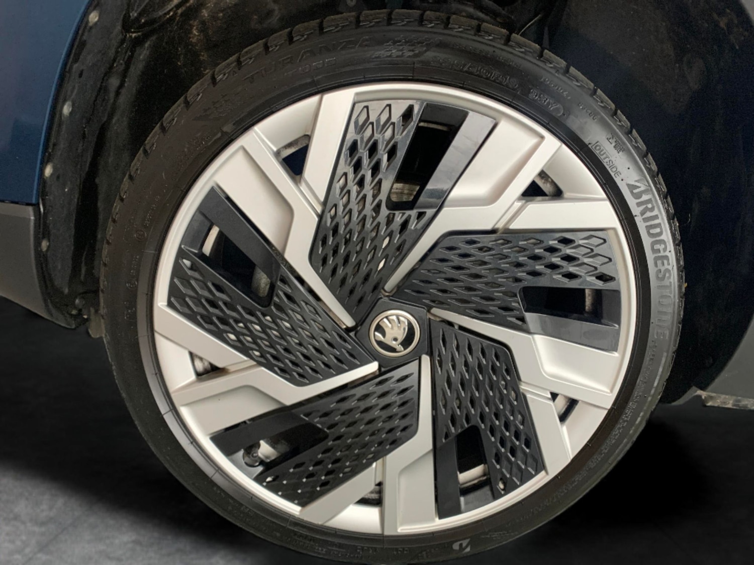 Used Skoda Karoq 2023 for sale - 76722543: Photo 25