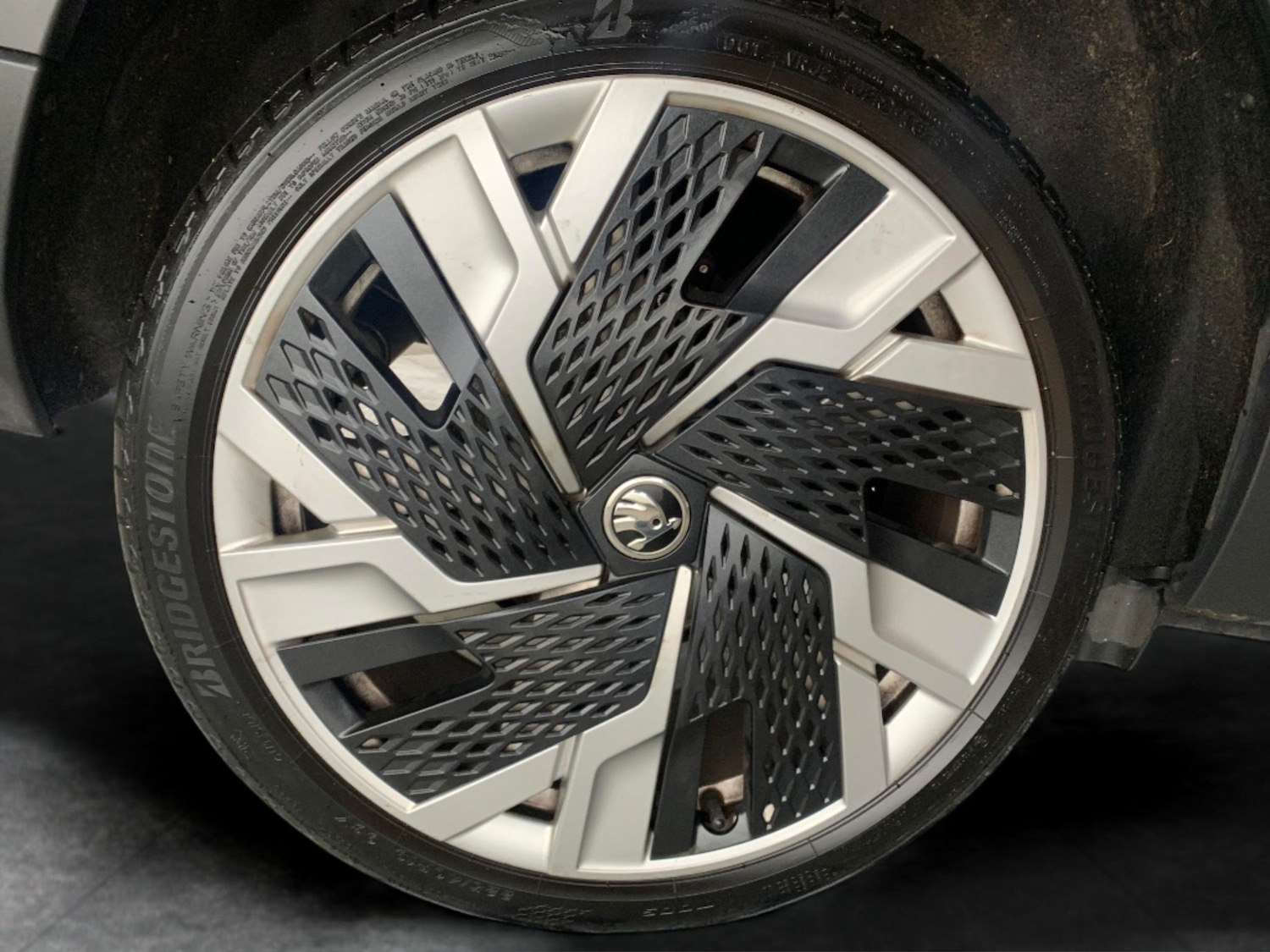 Used Skoda Karoq 2023 for sale - 76722543: Photo 27