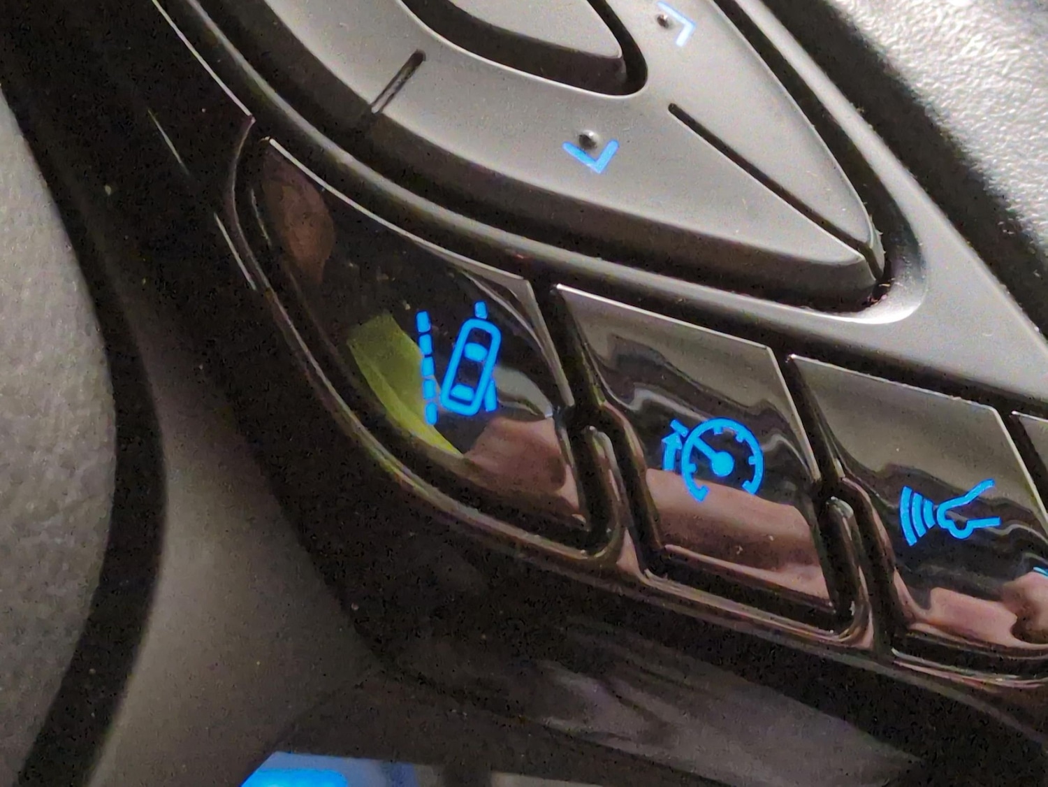 Used Toyota C-HR 2023 for sale - 77600893: Photo 21