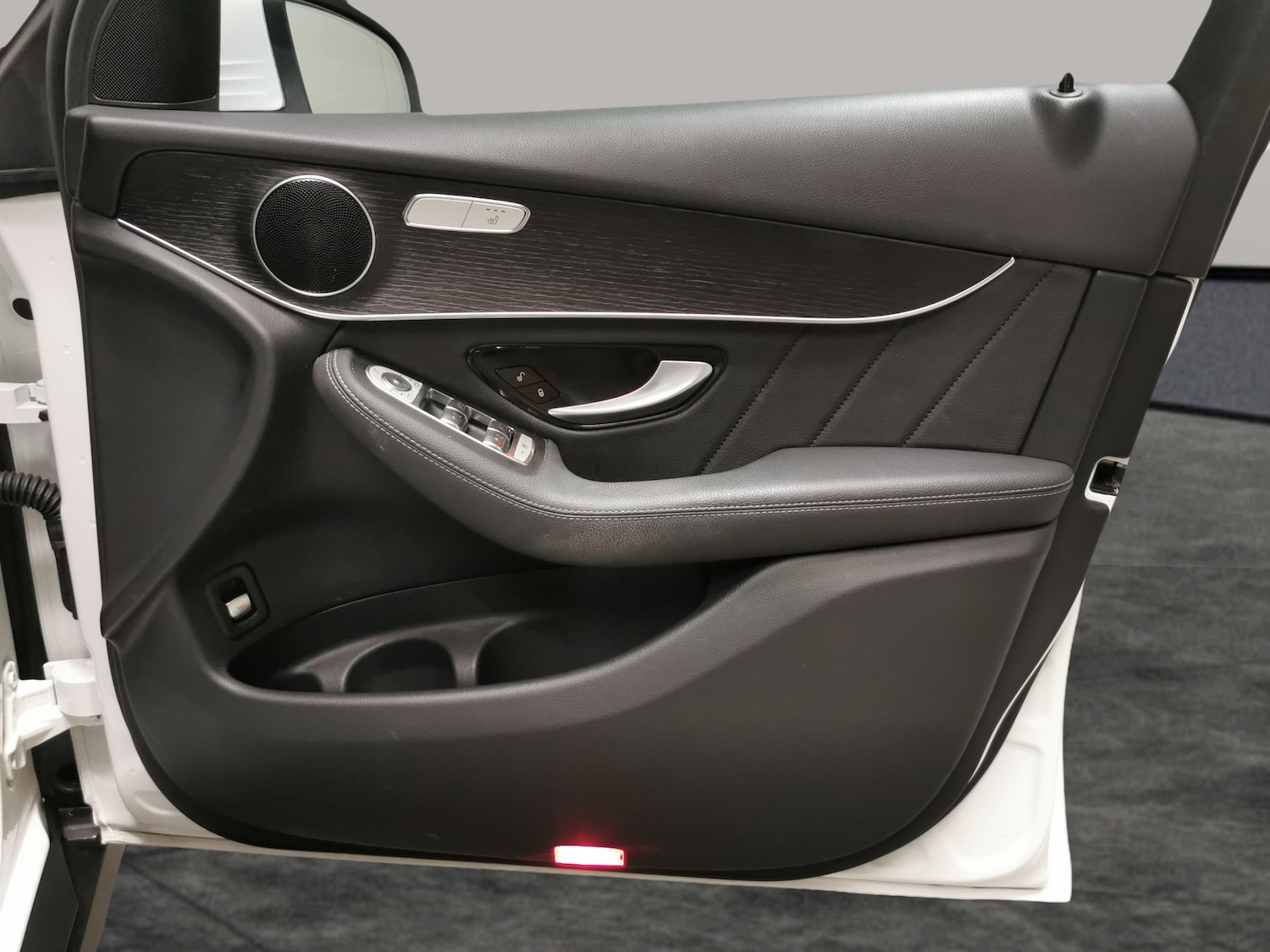 Used Mercedes-Benz GLC for sale - 77034030: Photo 29