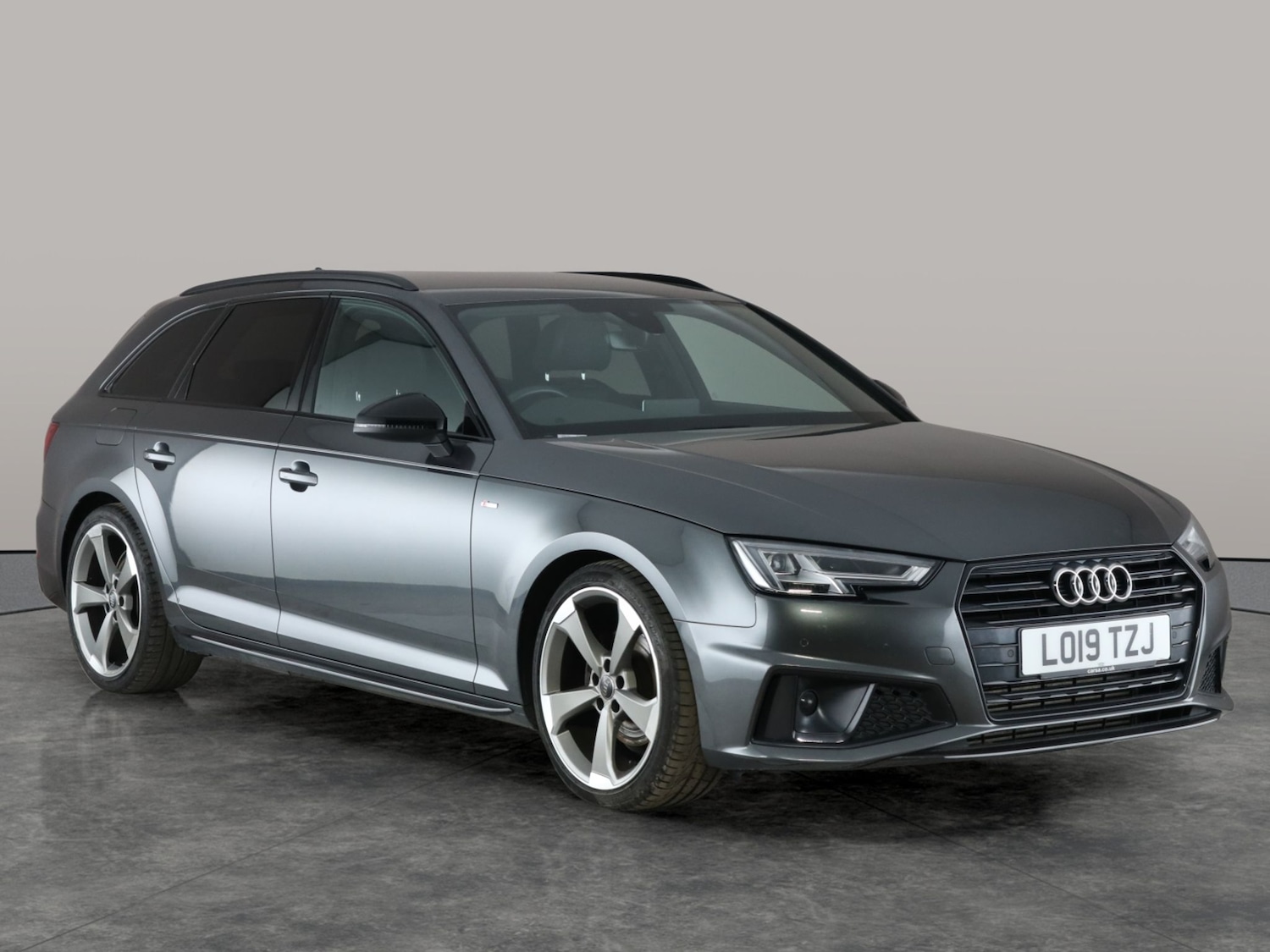 Used Audi A4 Avant 2019 for sale - 76494280: Photo 8