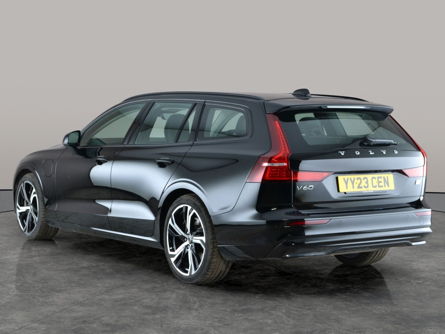 Used Volvo V60 for sale - 77256030: Photo 14