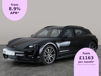 Used Porsche Taycan 2023 for sale - 76439630: Photo
