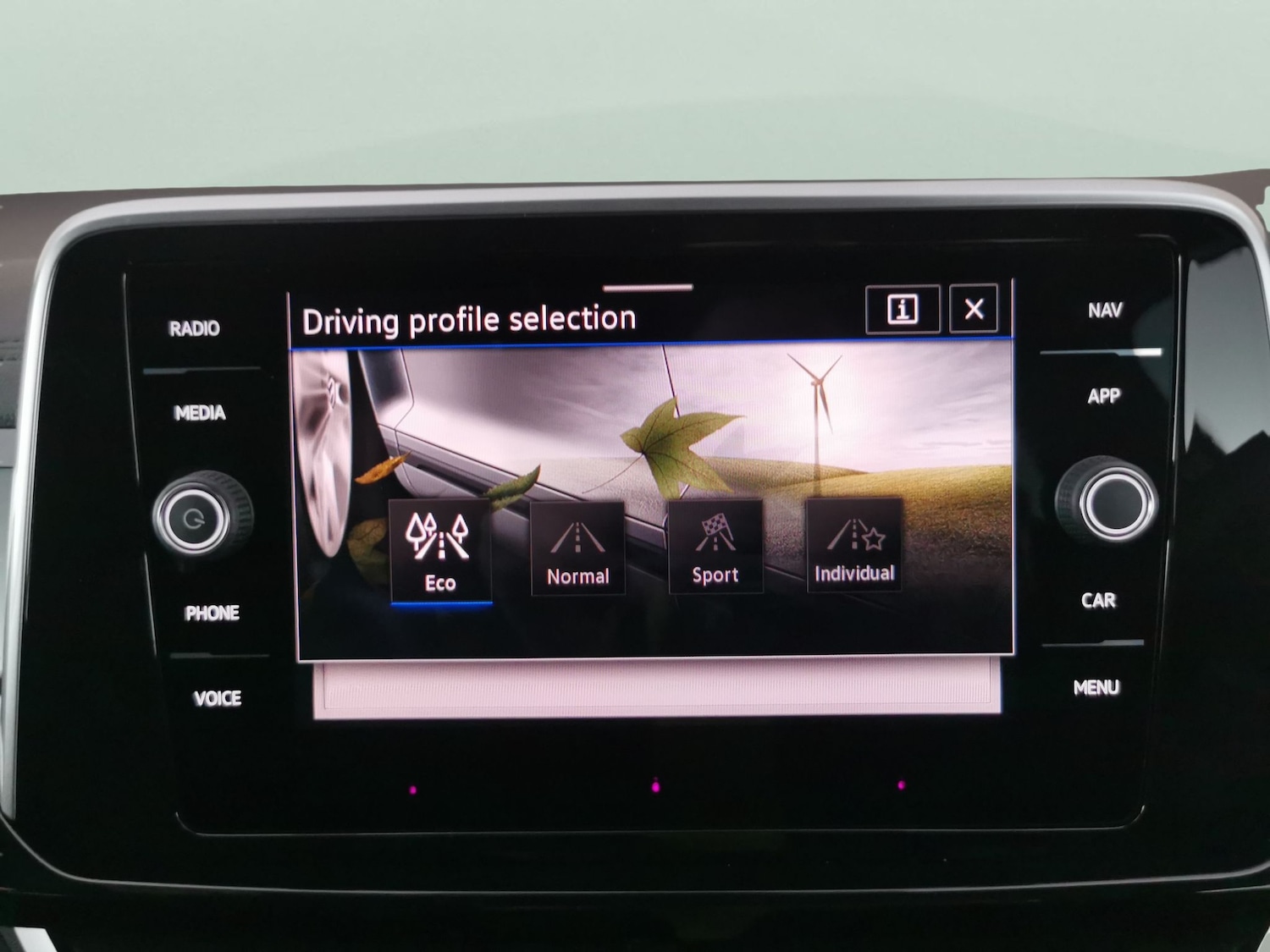 Used Volkswagen T-Roc 2025 for sale - 78199745: Photo 17