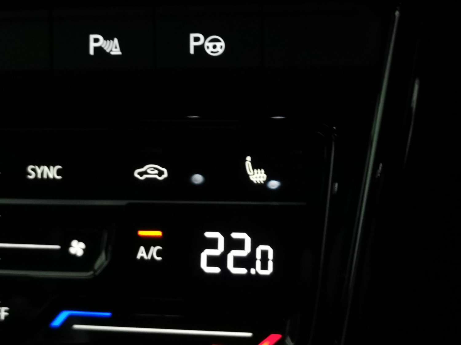 Used Volkswagen T-Roc 2025 for sale - 78199745: Photo 20