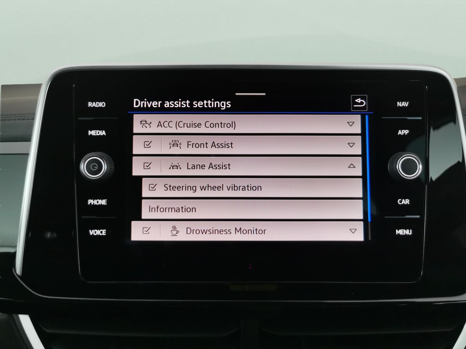 Used Volkswagen T-Roc 2025 for sale - 78199745: Photo 24