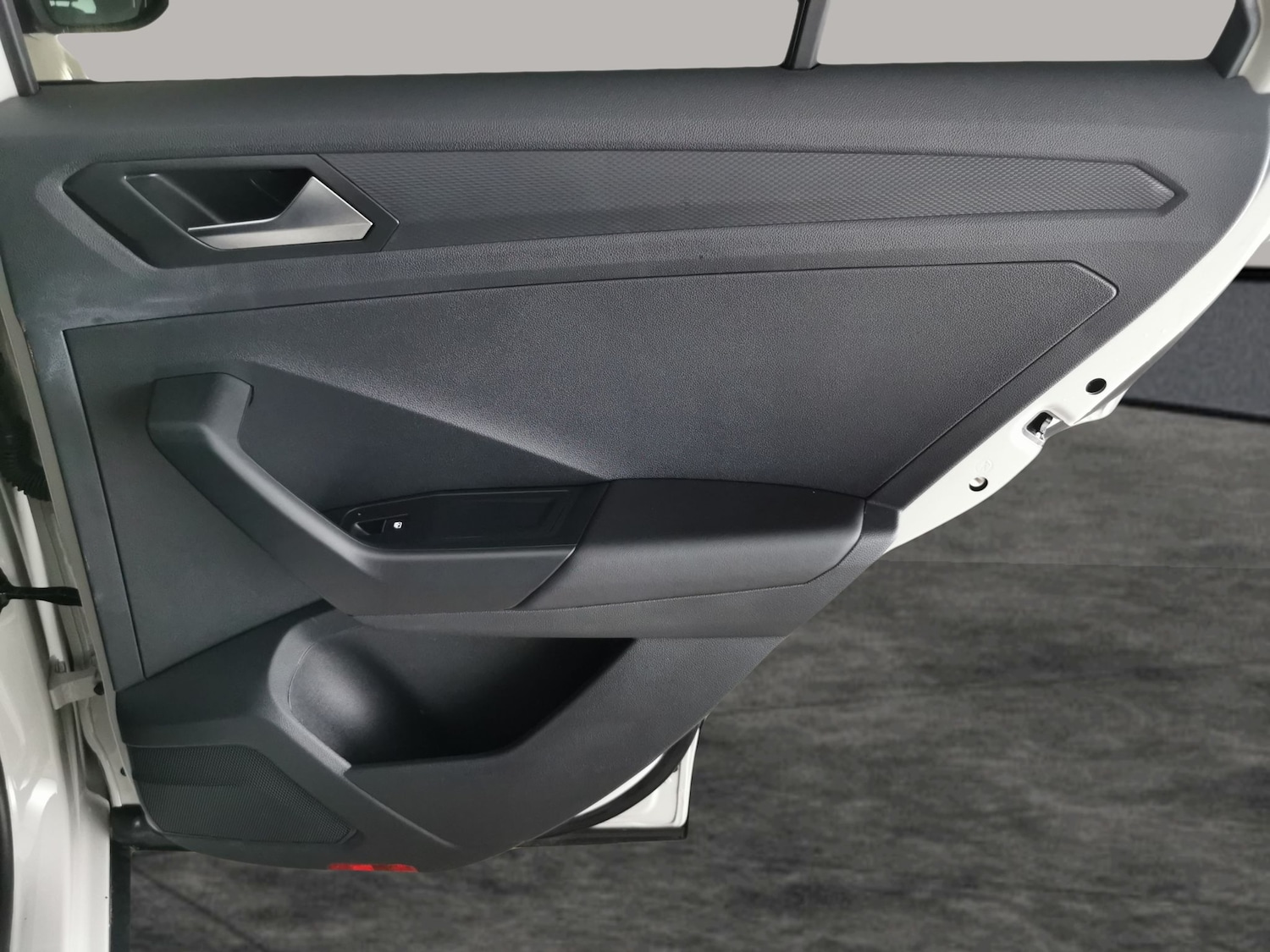 Used Volkswagen T-Roc 2025 for sale - 78199745: Photo 32