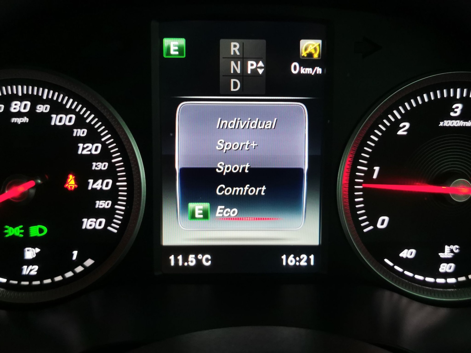 Used Mercedes-Benz GLC 2022 for sale - 77198700: Photo 16