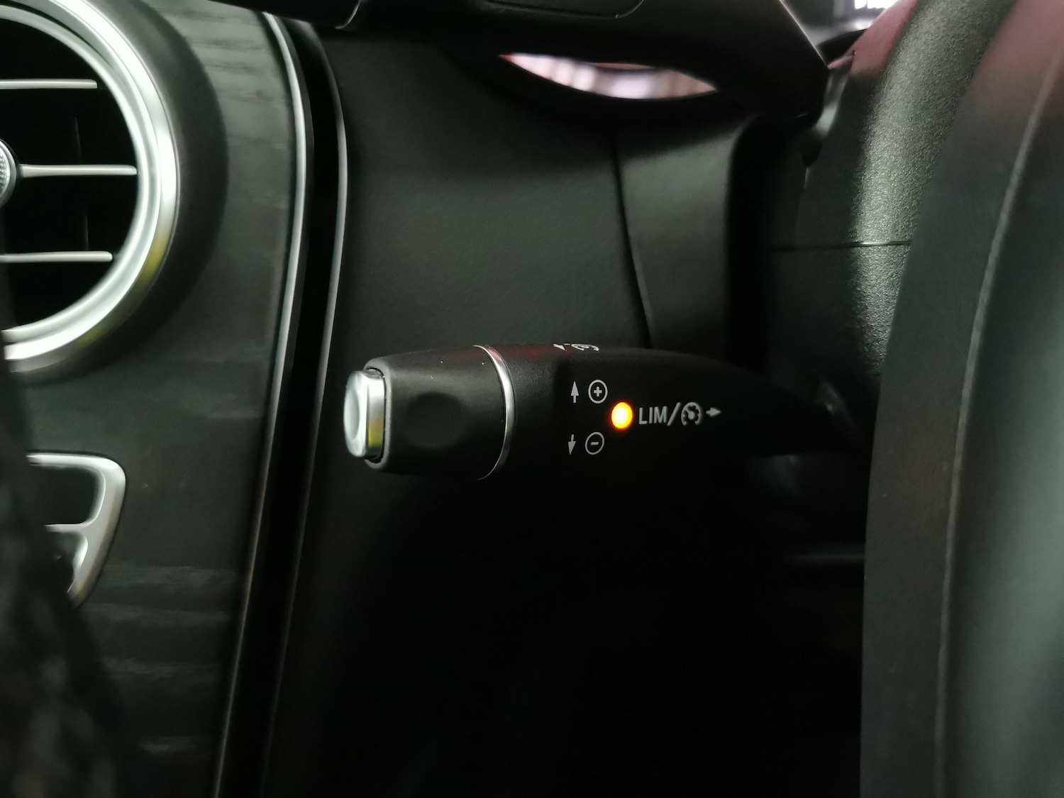 Used Mercedes-Benz GLC 2022 for sale - 77198700: Photo 19