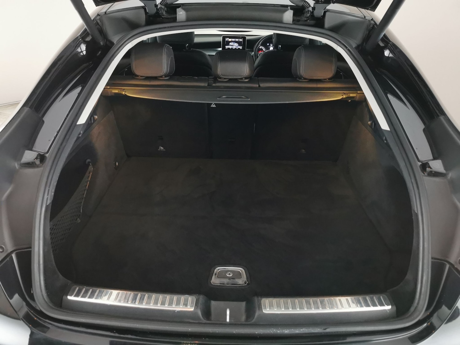 Used Mercedes-Benz GLC 2022 for sale - 77198700: Photo 30