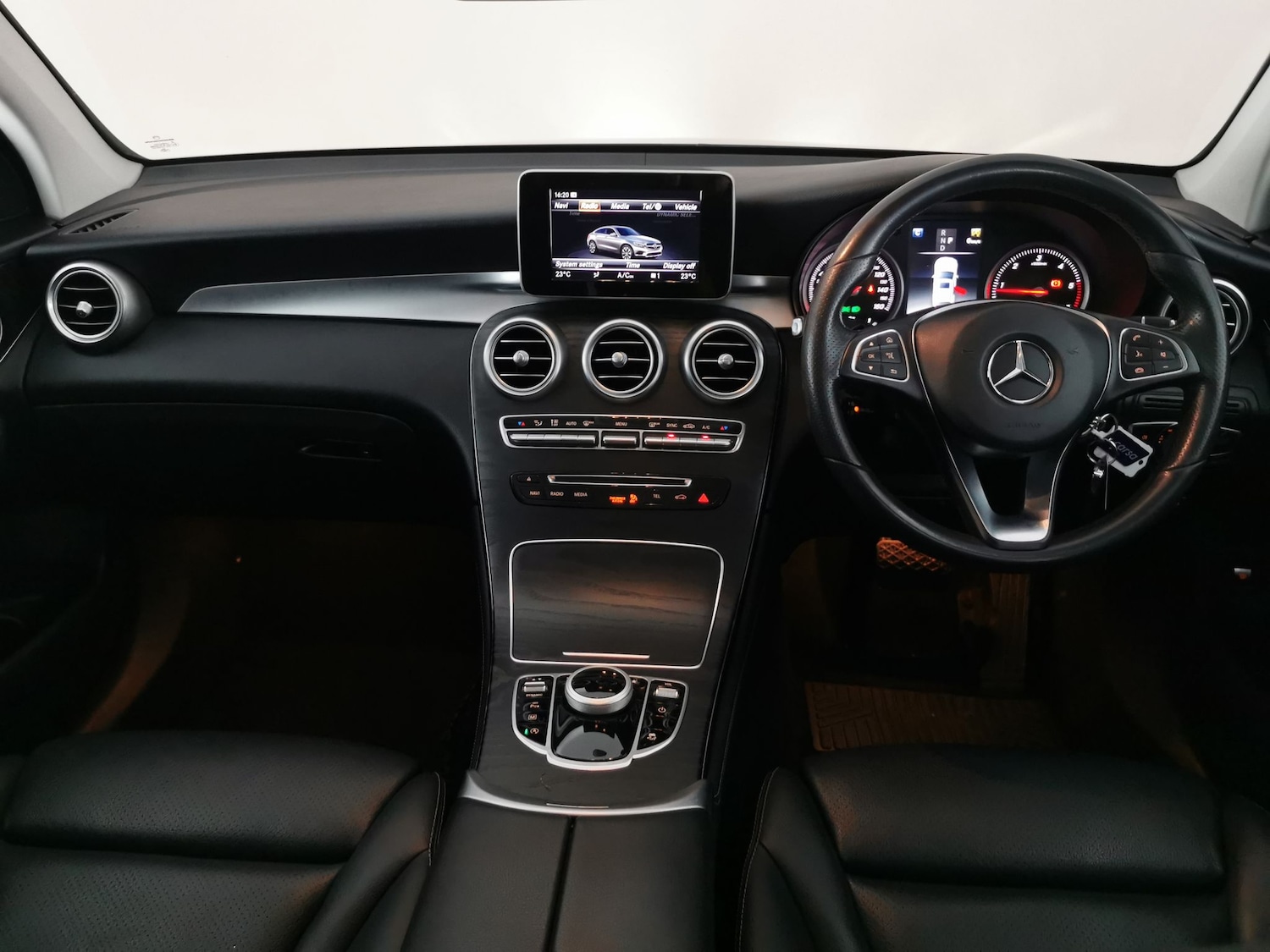 Used Mercedes-Benz GLC 2022 for sale - 77198700: Photo 8