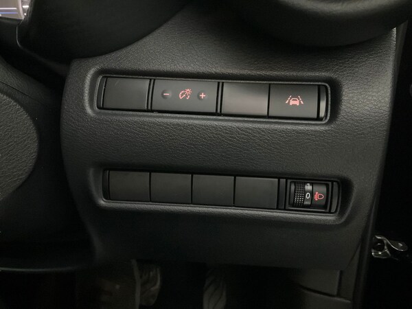 Used Nissan Juke 2023 for sale - 75983766: Photo 31