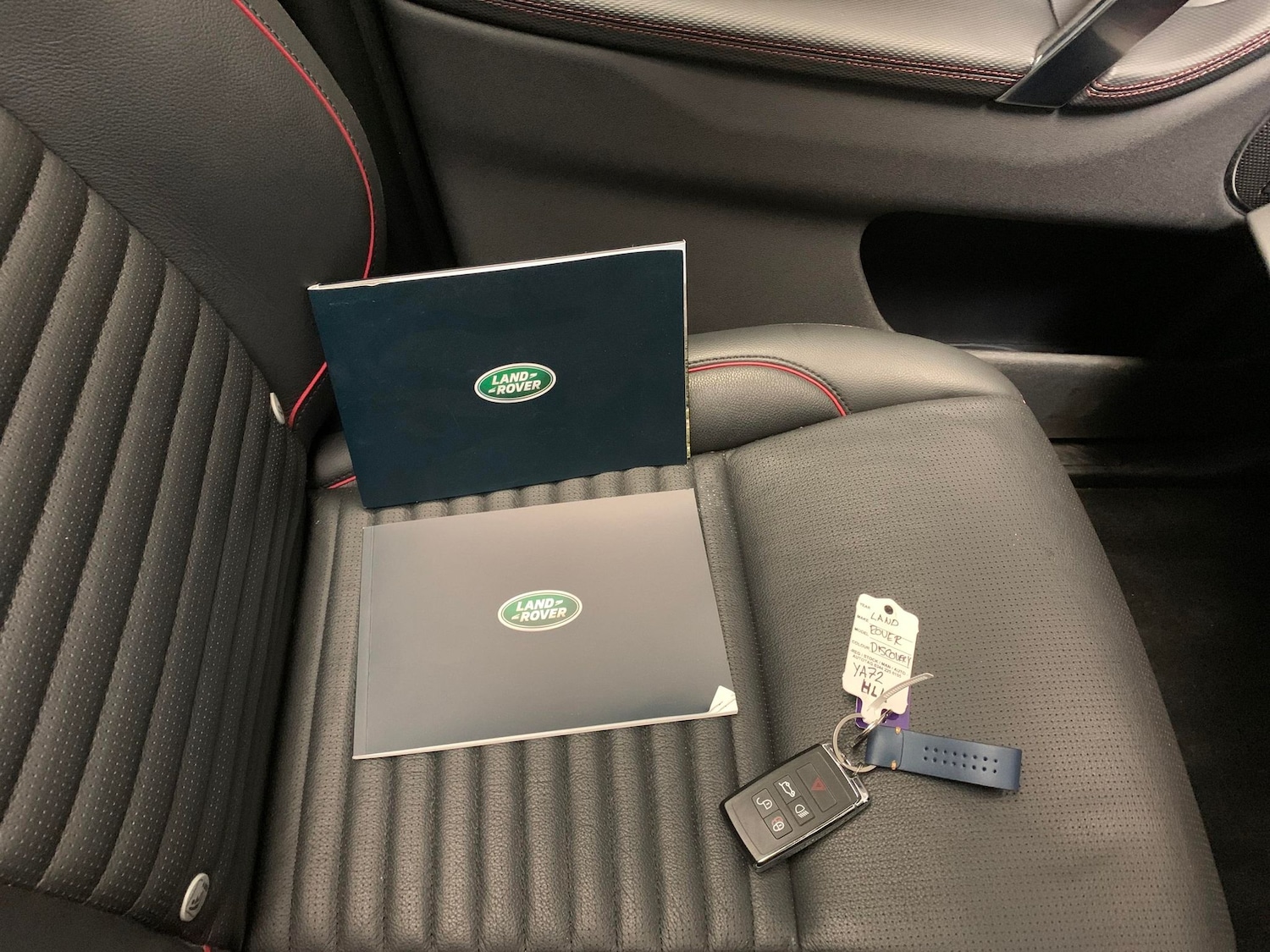 Used Land Rover Discovery Sport 2023 for sale - 78042555: Photo 25