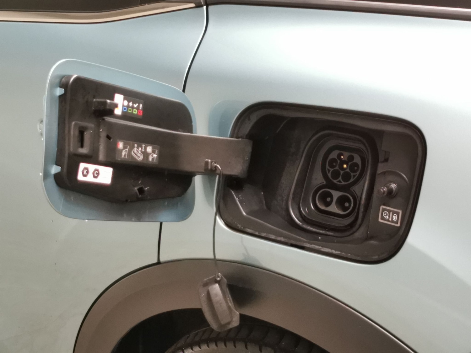 Used Citroen e-C4 2022 for sale - 77848464: Photo 29