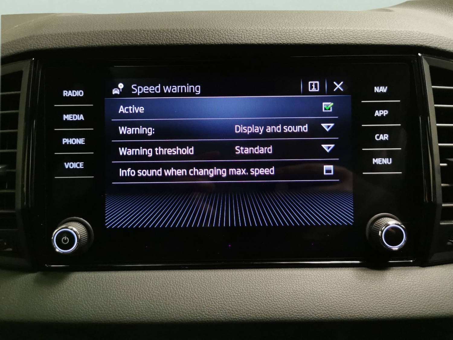 Used Skoda Karoq 2024 for sale - 77255641: Photo 21