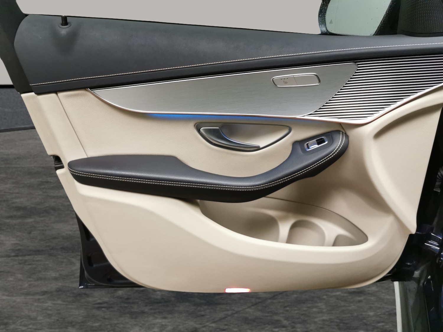 Used Mercedes-Benz EQC 2022 for sale - 78025411: Photo 30