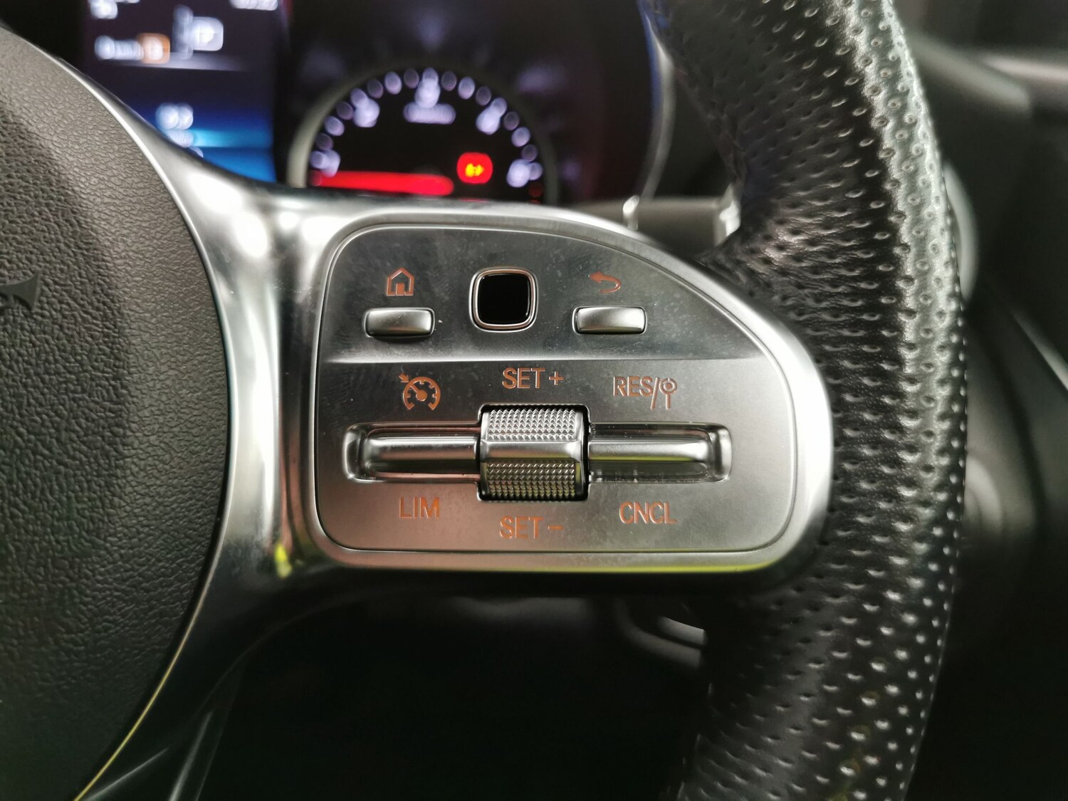 Used Mercedes-Benz GLC 2019 for sale - 77428564: Photo 20