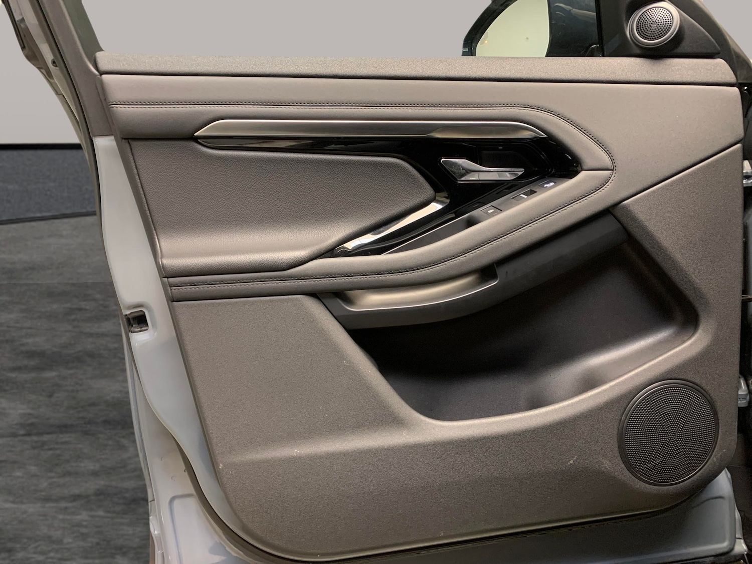 Used Land Rover Range Rover Evoque 2020 for sale - 77255974: Photo 27