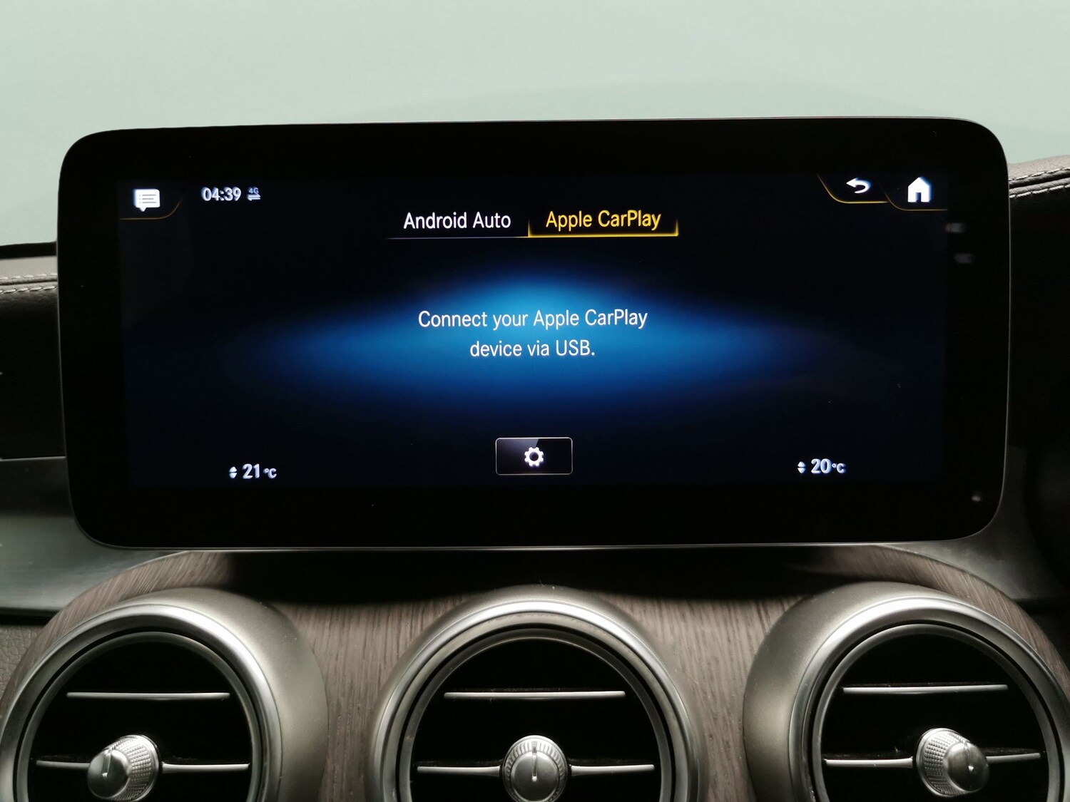 Used Mercedes-Benz GLC 2022 for sale - 77934661: Photo 16