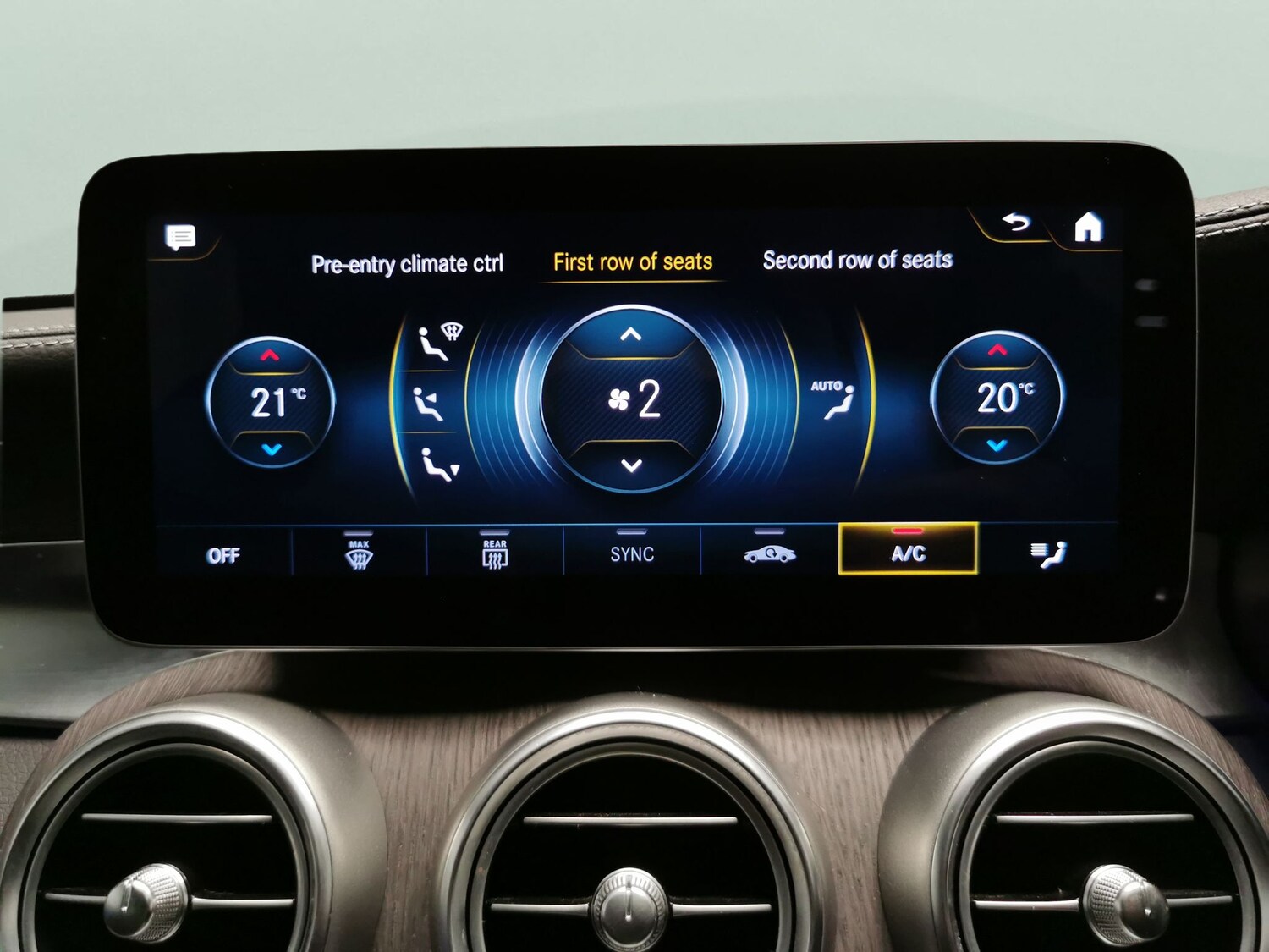 Used Mercedes-Benz GLC 2022 for sale - 77934661: Photo 19