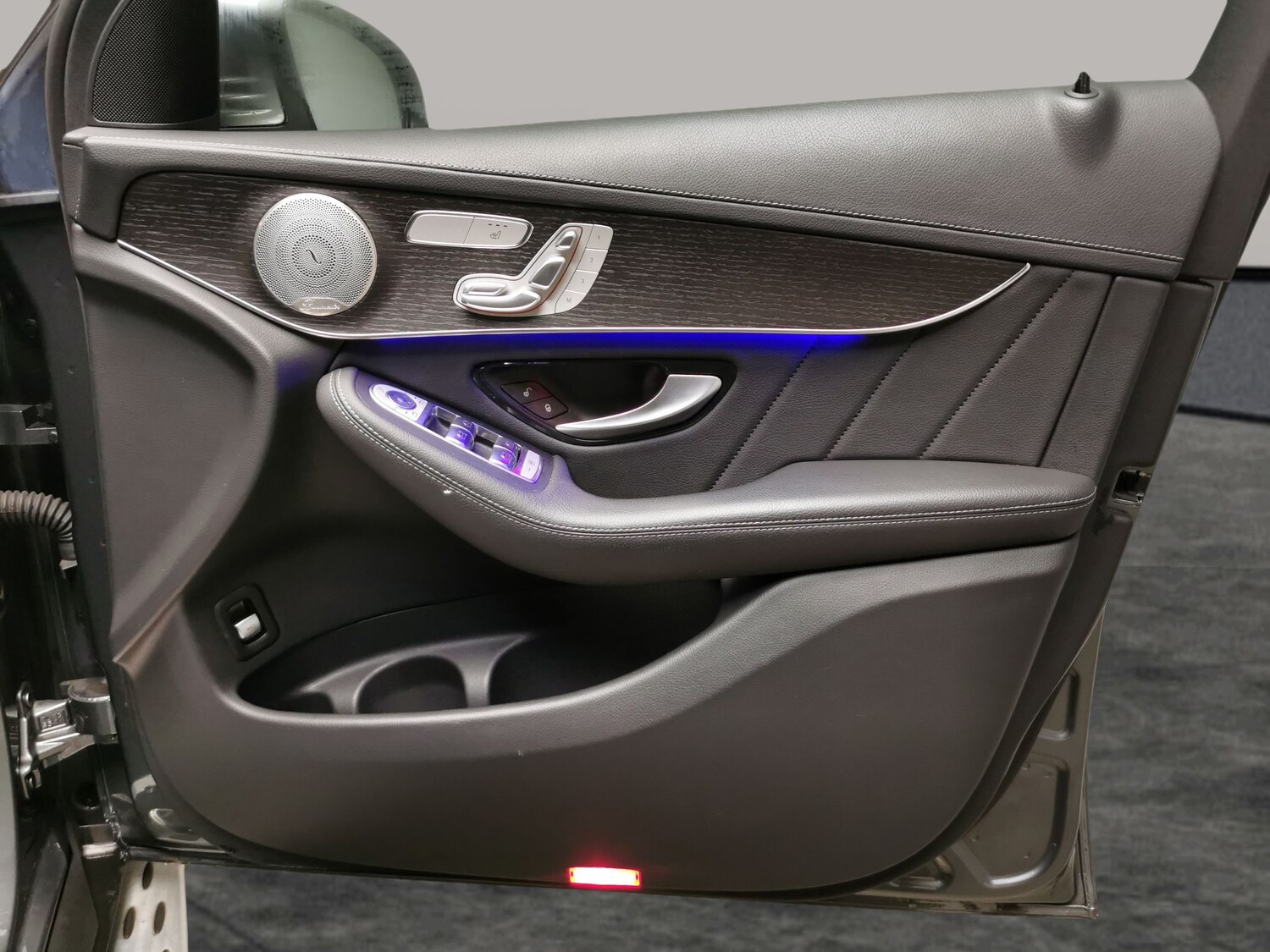 Used Mercedes-Benz GLC 2022 for sale - 77934661: Photo 30