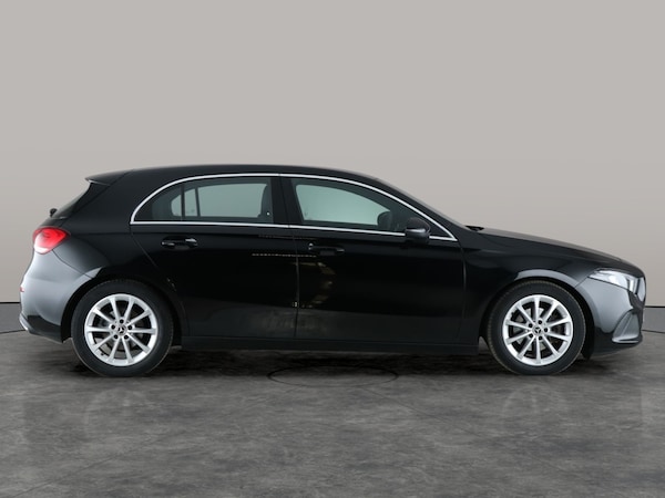 Used Mercedes-Benz A-Class 2019 for sale - 76320505: Photo 11