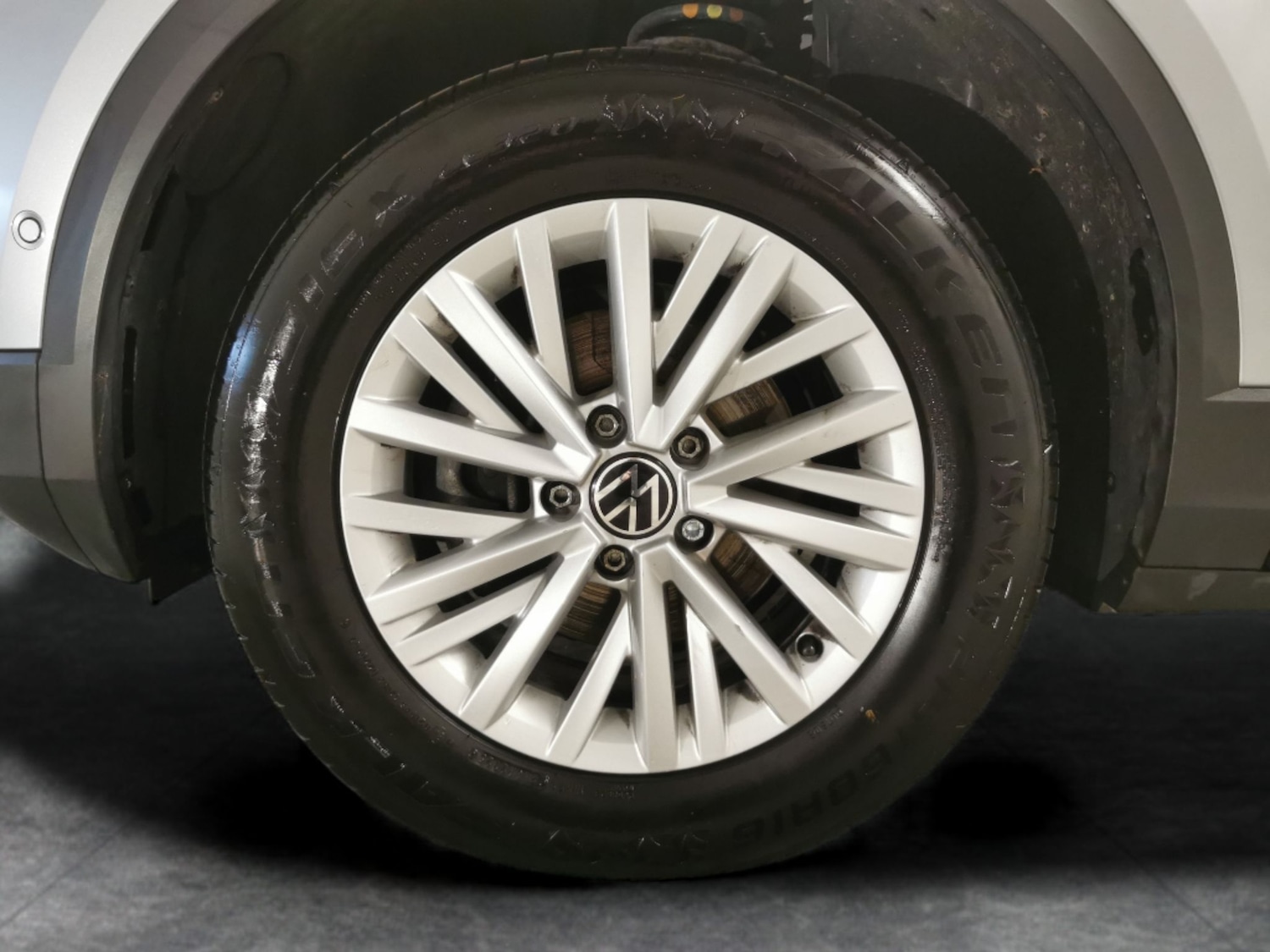 Used Volkswagen T-Roc 2023 for sale - 76928355: Photo 17