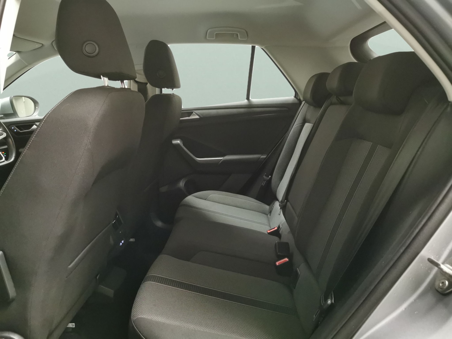 Used Volkswagen T-Roc 2023 for sale - 76928355: Photo 20