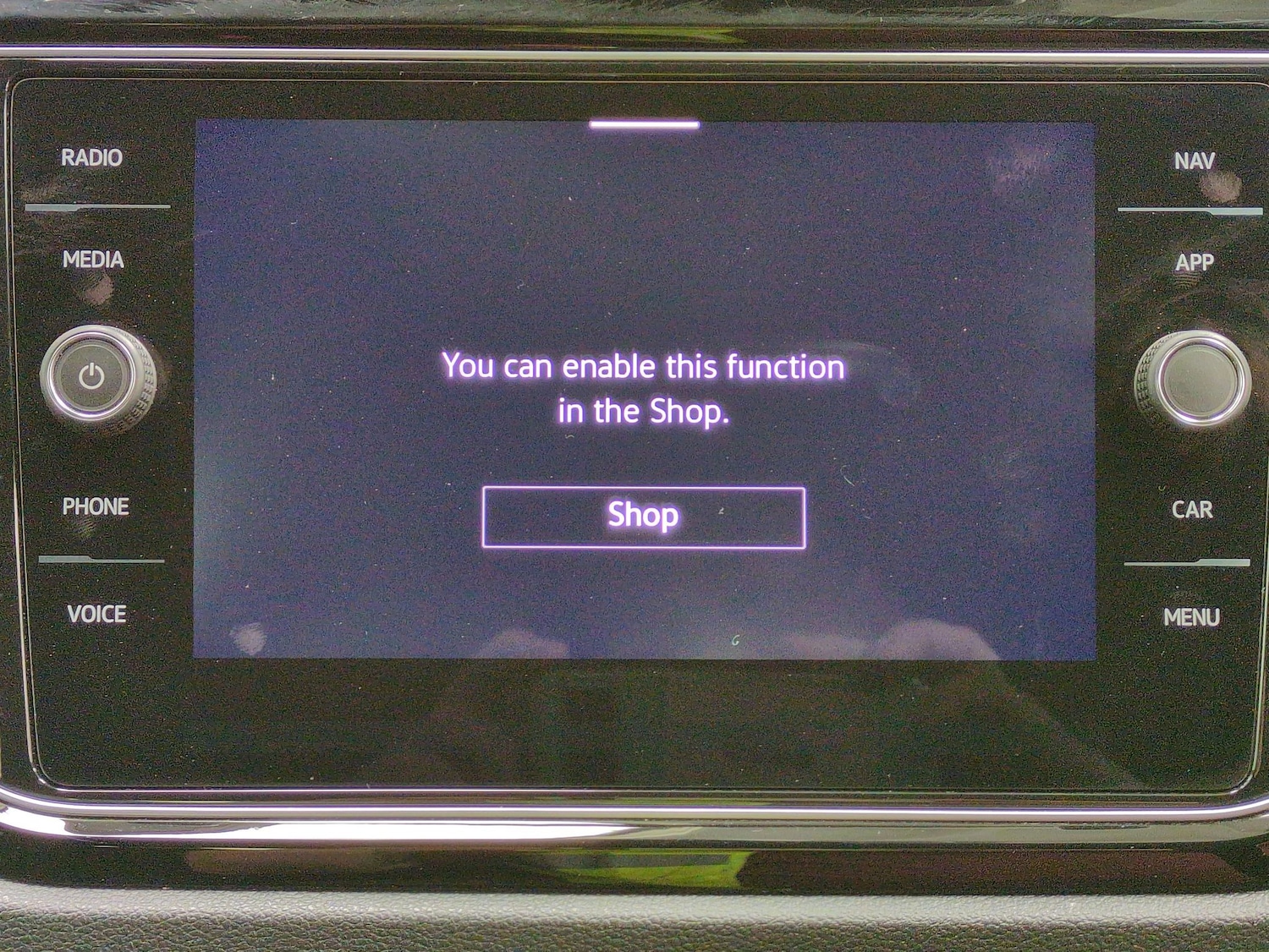 Used Volkswagen T-Roc 2021 for sale - 76271723: Photo 5