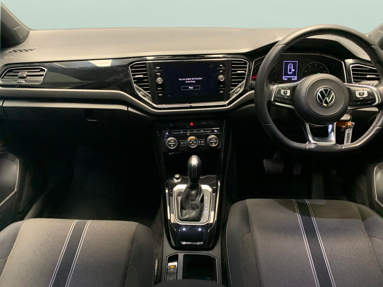 Used Volkswagen T-Roc 2021 for sale - 76271723: Photo 6