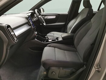 Used Volvo XC40 2024 for sale - 77476744: Photo