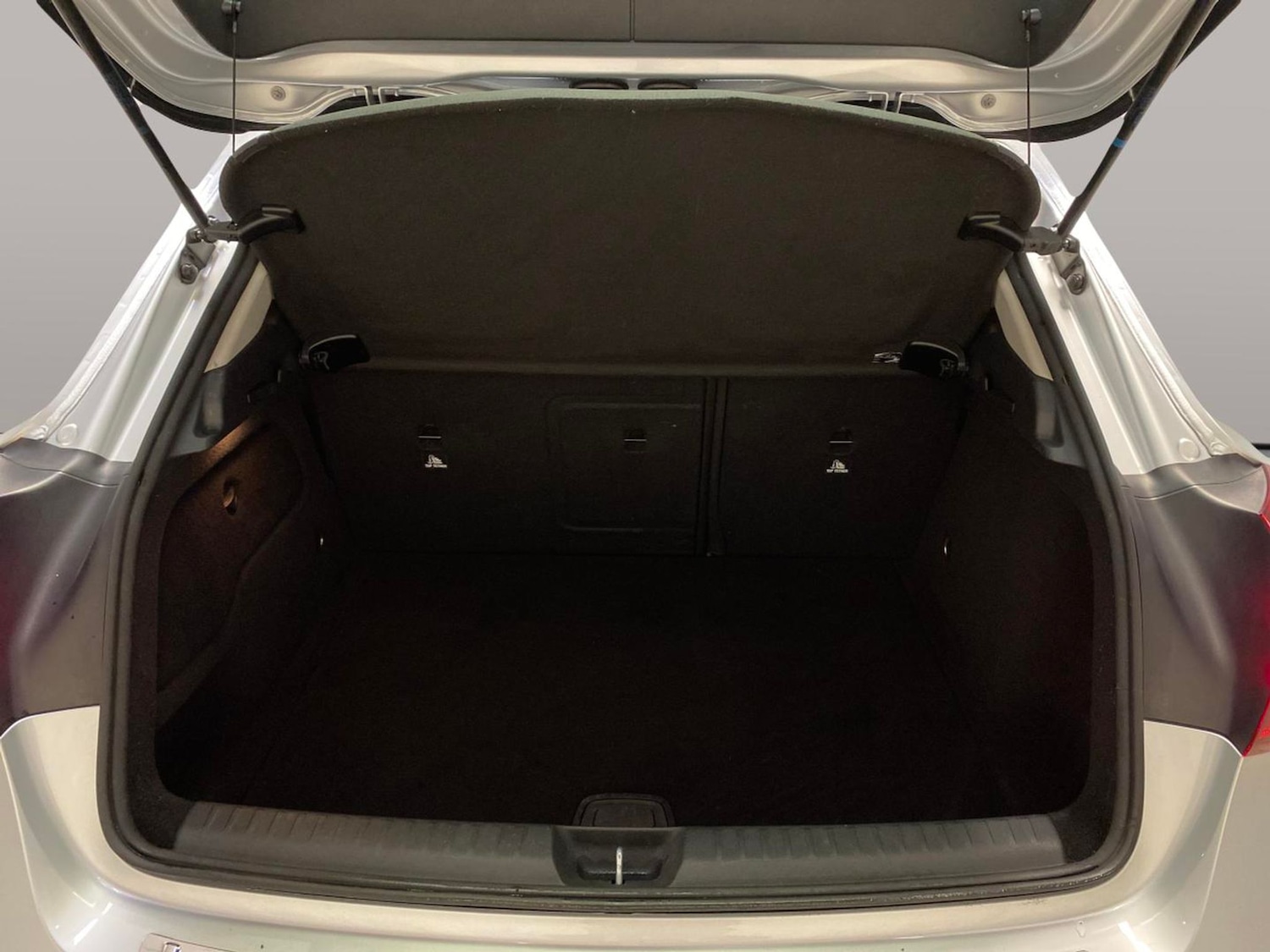 Used Mercedes-Benz GLA 2019 for sale - 78055545: Photo 32