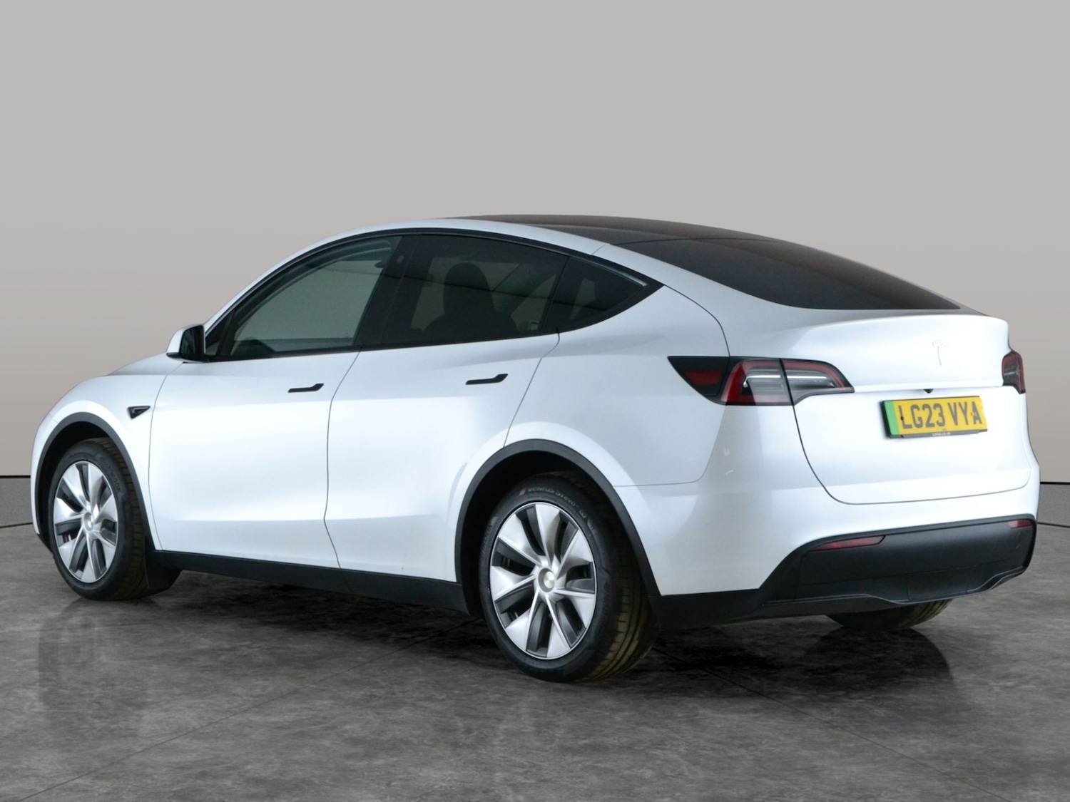 Used Tesla Model Y 2023 for sale - 78207300: Photo 13