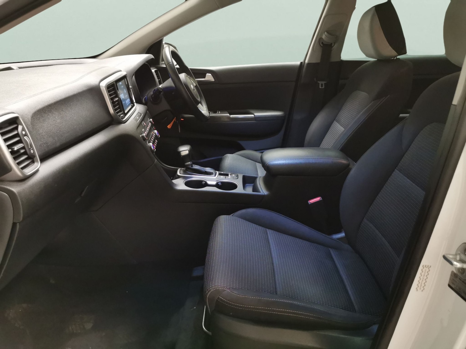 Used Kia Sportage 2019 for sale - 76444646: Photo 4