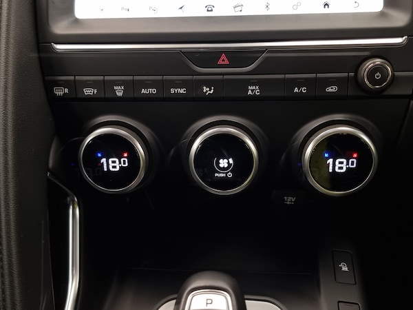 Used Jaguar E-Pace 2018 for sale - 76118202: Photo 24
