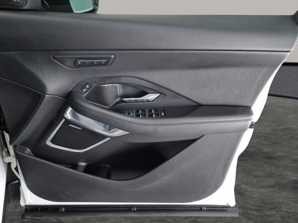 Used Jaguar E-Pace 2018 for sale - 76118202: Photo 42