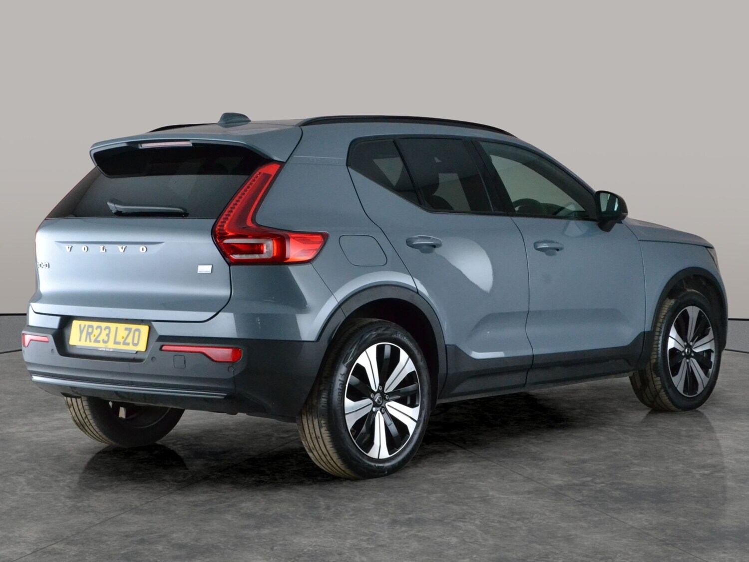 Used Volvo XC40 2023 for sale - 78054046: Photo 12