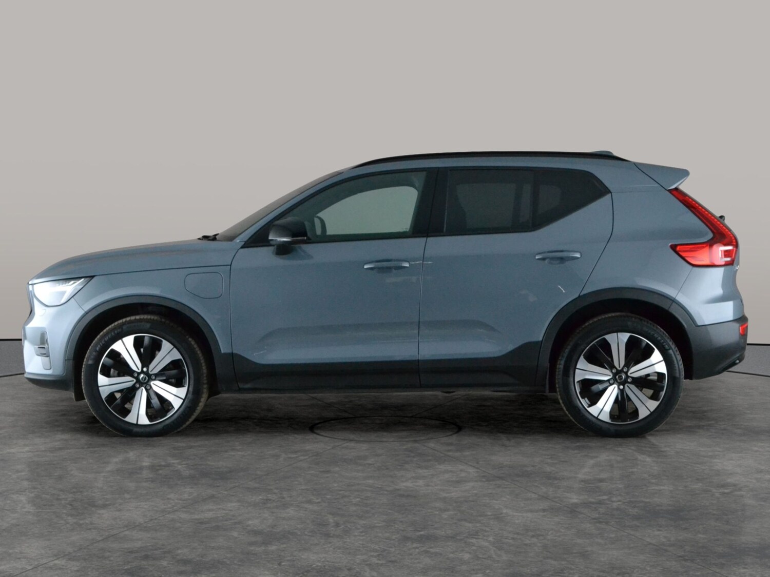 Used Volvo XC40 2023 for sale - 78054046: Photo 15
