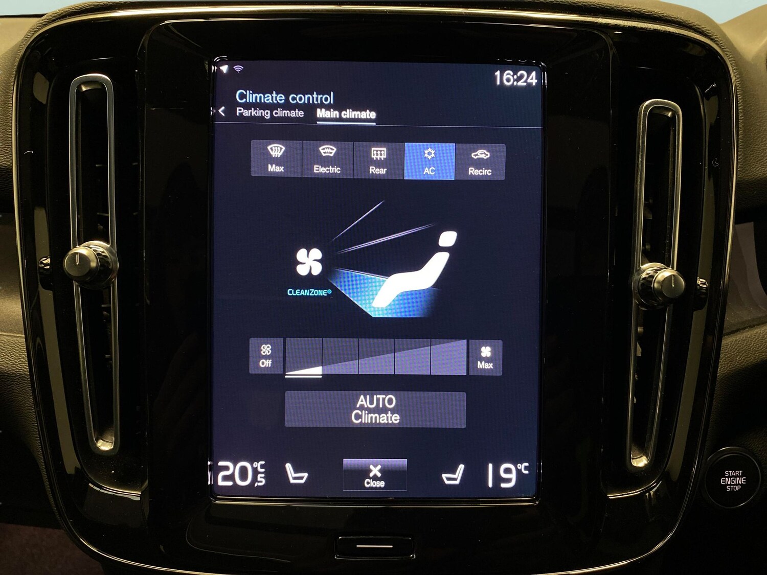 Used Volvo XC40 2023 for sale - 78054046: Photo 18