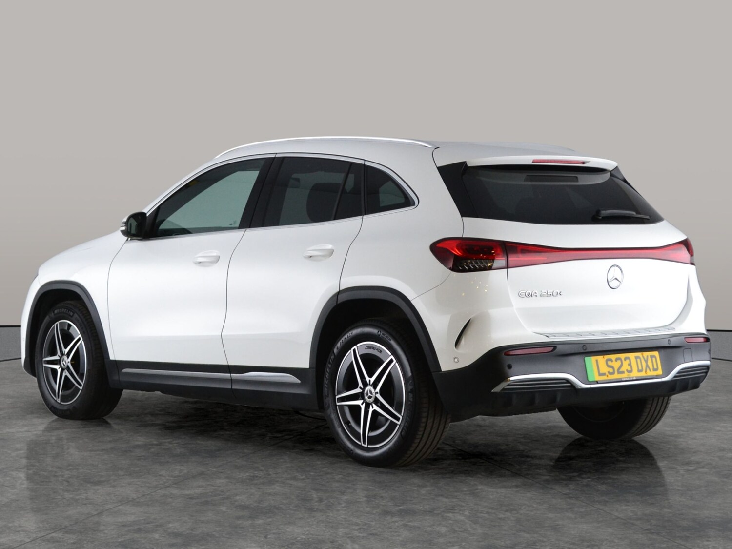 Used Mercedes-Benz EQA for sale - 77974354: Photo 8