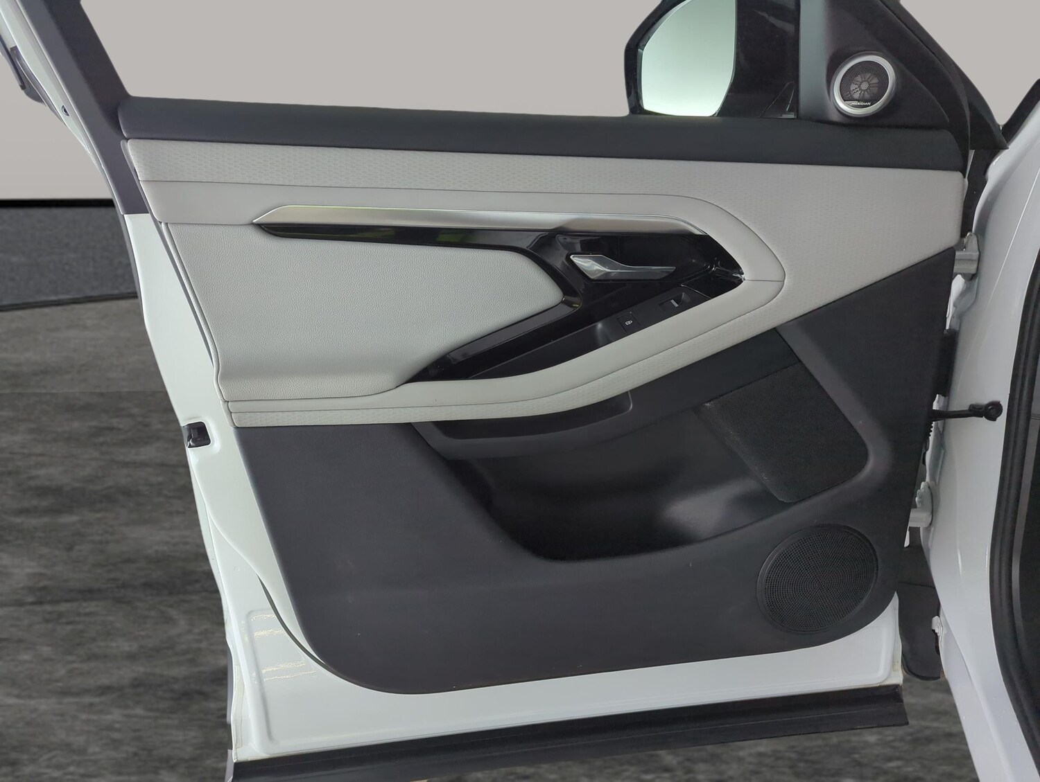 Used Land Rover Range Rover Evoque 2023 for sale - 78118471: Photo 32