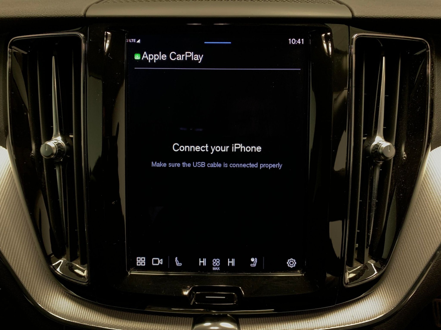 Used Volvo XC60 2023 for sale - 77269753: Photo 15