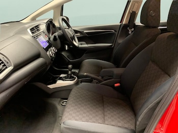 Used Honda Jazz 2016 for sale - 79244410: Photo