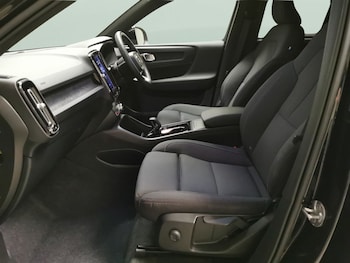 Used Volvo XC40 2023 for sale - 79344965: Photo