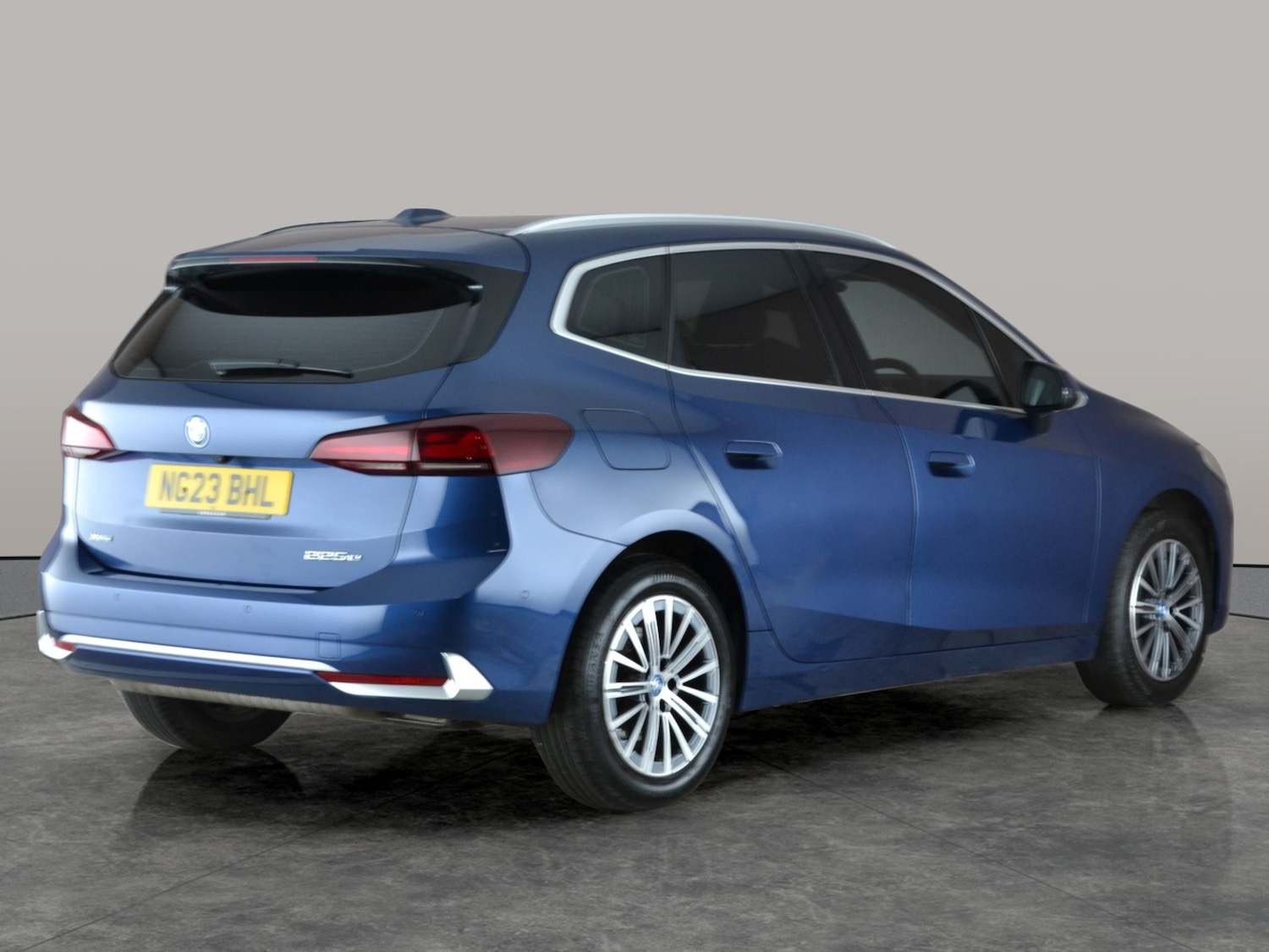 Used BMW 2 Series 2023 for sale - 76935168: Photo 10