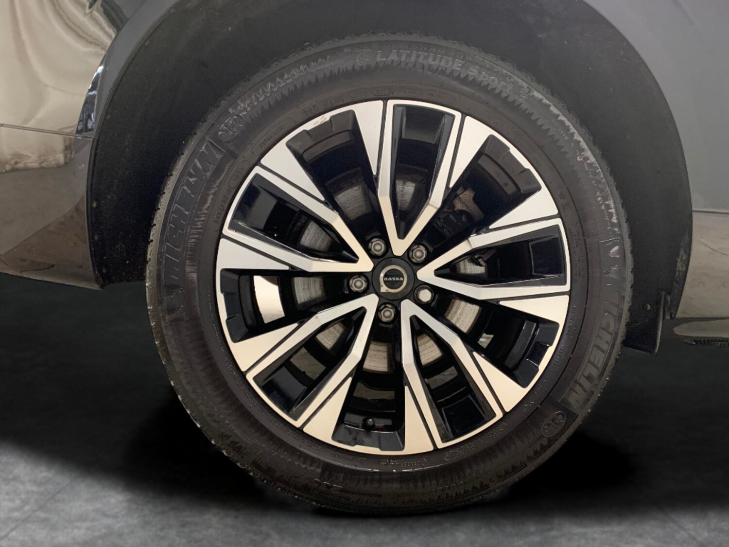 Used Volvo XC60 2022 for sale - 77650811: Photo 24